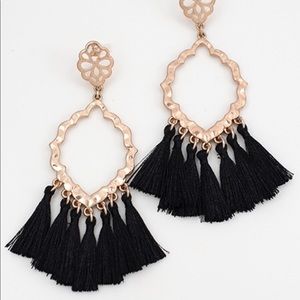 Rose gold black earrings